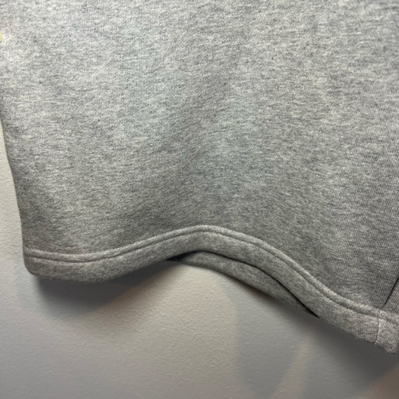 Adidas Mens Essentials Sweat Shorts  Grey Heather Pockets Fleece Logo  NEW Large - Picture 8 of 13